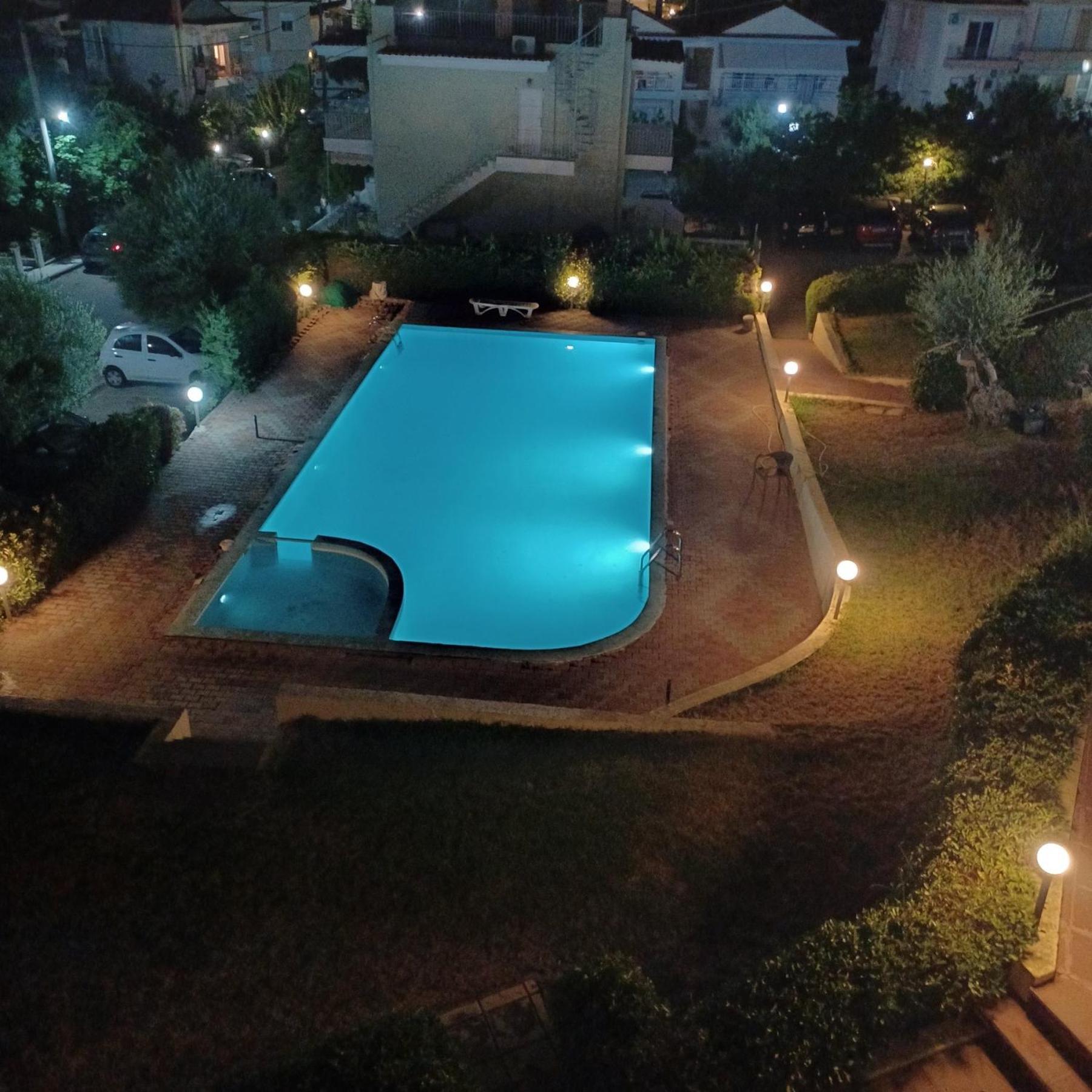 Gerakini 2Br Apt With Shared Pool Eksteriør bilde